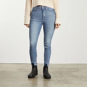 Everlane High Rise Skinny Light Wash 27 Regular